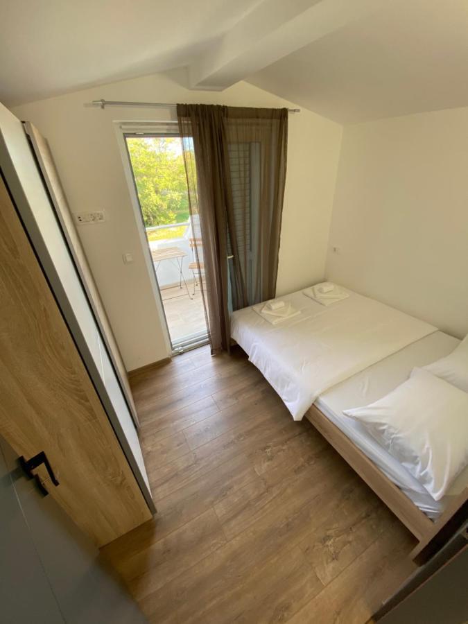 Holiday Home “Marko” With Heated Pool! Nin Esterno foto